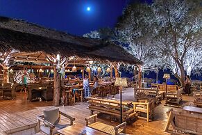 Porto Koundouros Beach and Villas