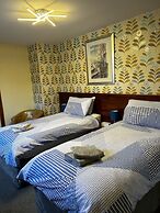 Acer Lodge Guest House