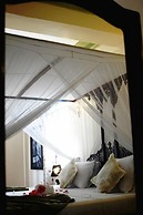 Asmini Palace Hotel