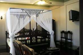 Asmini Palace Hotel