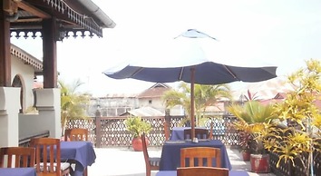 Asmini Palace Hotel