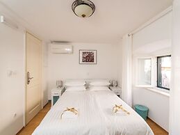 Lumin GuestHouse