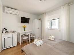 Lumin GuestHouse