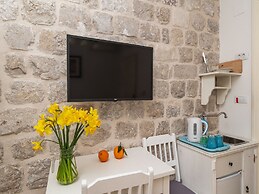 Lumin GuestHouse