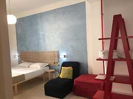 Roma Art Rooms