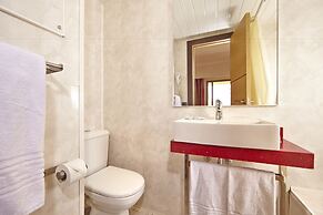 MLL Caribbean Bay Hotel