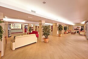 MLL Caribbean Bay Hotel