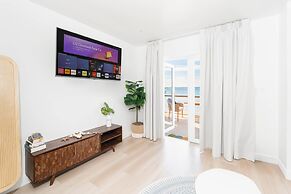 The Beach House Boutique Hotel