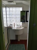 A Float Home B&B in Fisherman’s Wharf