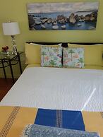 A Float Home B&B in Fisherman’s Wharf