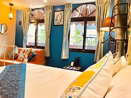 Mystery 13 B&B
