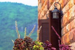 Town Square Suites by Toscana Valley