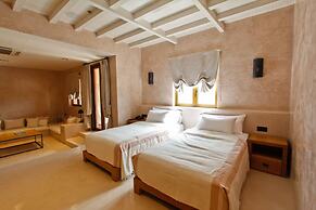 Town Square Suites by Toscana Valley