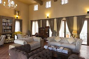 Town Square Suites by Toscana Valley