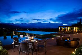 Town Square Suites by Toscana Valley