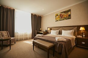SK Royal Hotel Tula