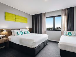 ibis Styles The Entrance