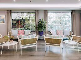 ibis Styles The Entrance
