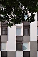 Aku Hotels