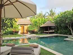 Nyaman Villas