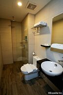 J8 Hotel