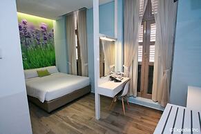 J8 Hotel
