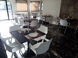 Hotel La Riviera