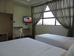 Merlin Hotel