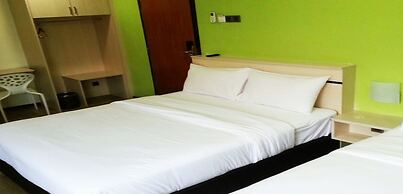 Merlin Hotel