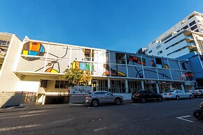 Miro Apartments