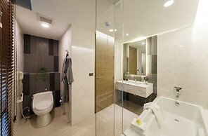 LiT BANGKOK Residence