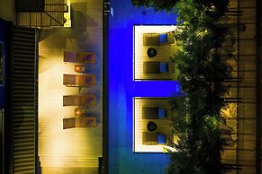 LiT BANGKOK Residence