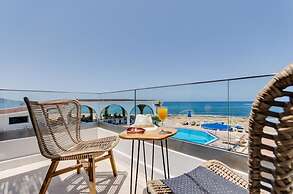 Pyrgos Blue