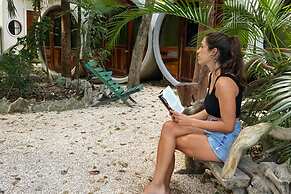 Tubo Tulum Hostel - Unique Stay