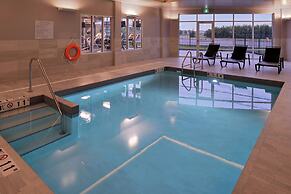 Courtyard by Marriott Saskatoon Airport