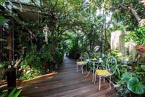 The Twenty Lodge