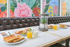Sino Maison Hotel