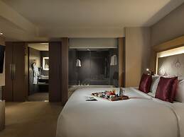 Novotel Yangon Max