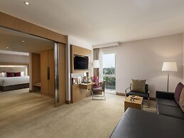 Novotel Yangon Max