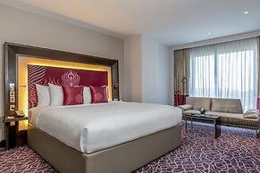 Novotel Yangon Max