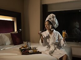 Novotel Yangon Max