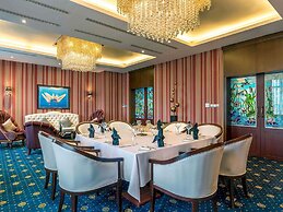 Novotel Yangon Max