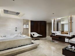 Novotel Yangon Max