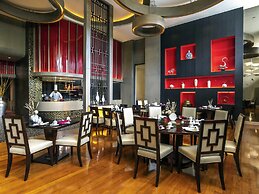 Novotel Yangon Max