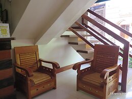 Garnet Hotel