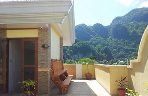 Garnet Hotel