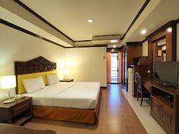 Golden Villa
