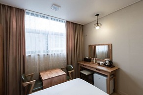 Hotel Elin