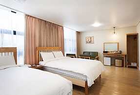 Hotel Elin