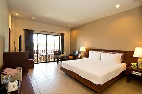 Rose Bay Resort
